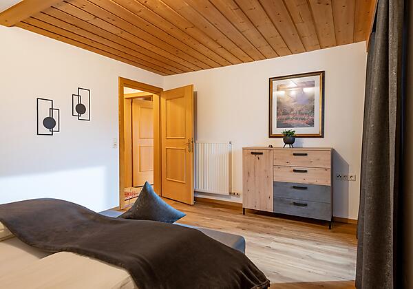 Gaestehaus_Schroll_Talstrasse_Ried_10_2024_Wohnung