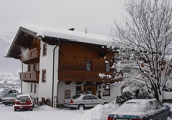 Gästehaus Schroll im Zillertal im Winter