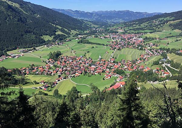 Blick nach Bad Oberdorf Sommer