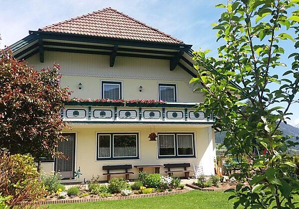 Haus Traudi im Sommer