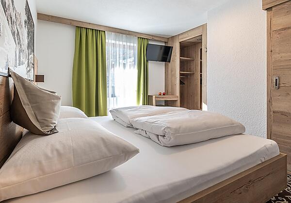 urlich-zimmer-3-7214