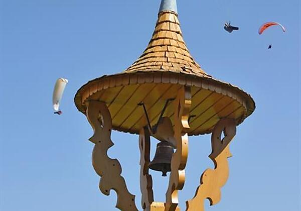 Gleitschirmfliegen über Koessen