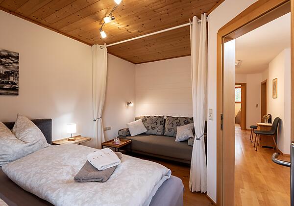 Haus_Widmoser Schlafzimmer_3