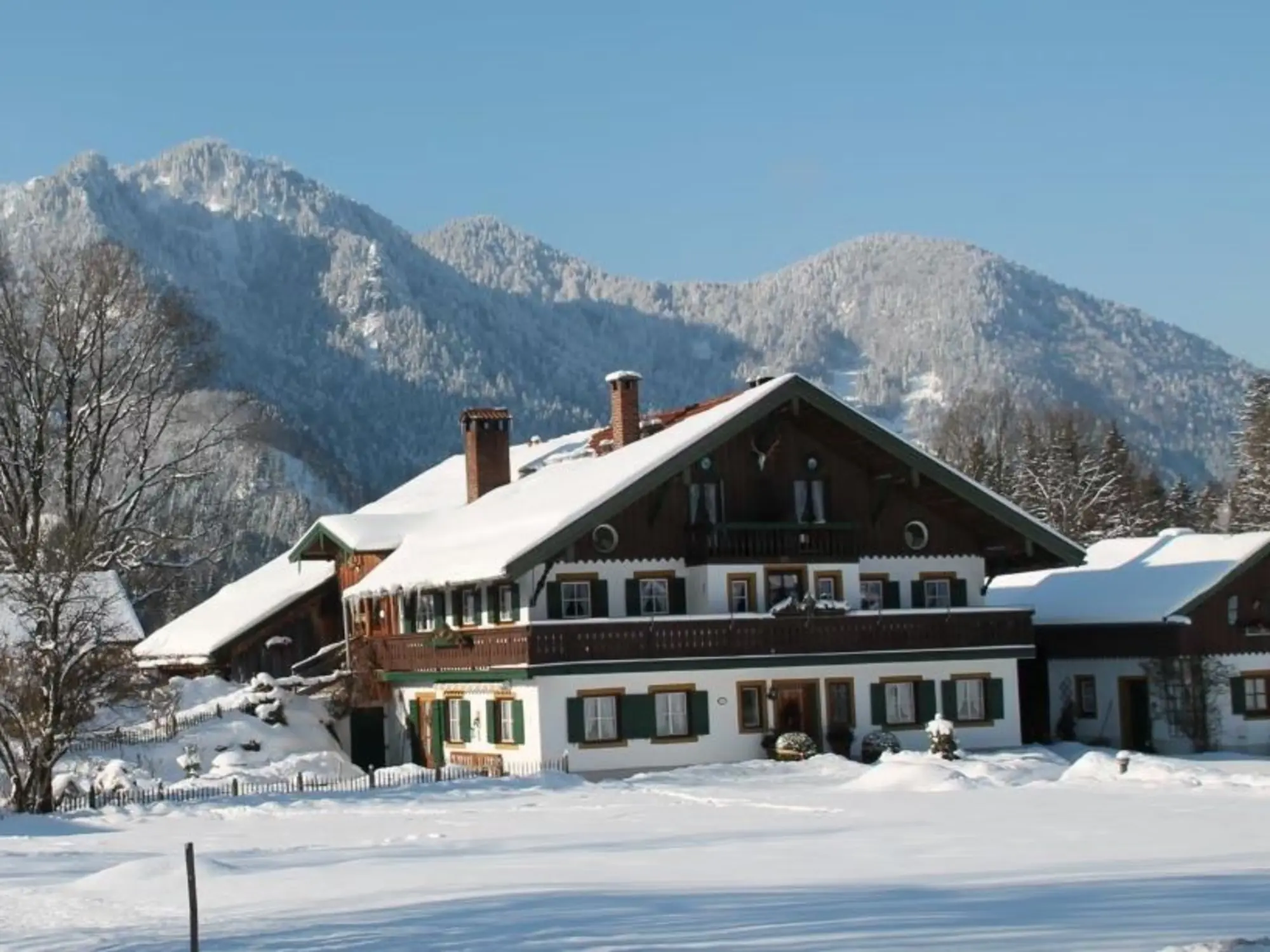 Hausbild Winter