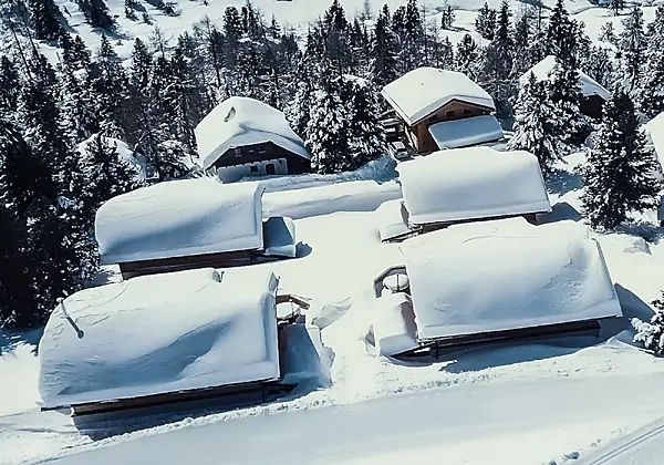 Luxuschalet Bergwinter - Außenansichten & Ausblick