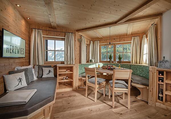 Wohnraum in den Almsuiten