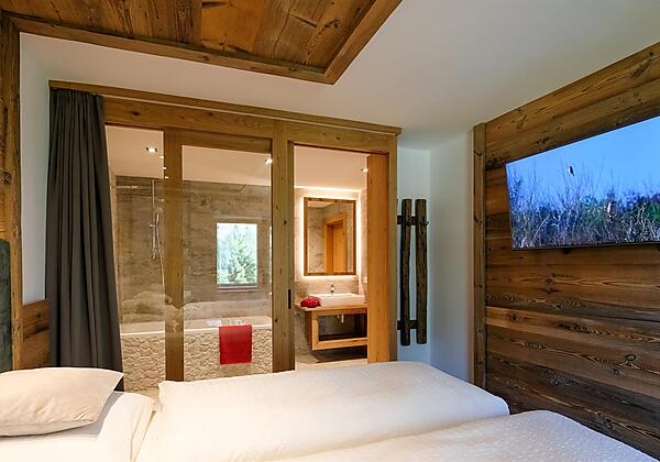 Schlafzimmer und Badezimmer Apartment V