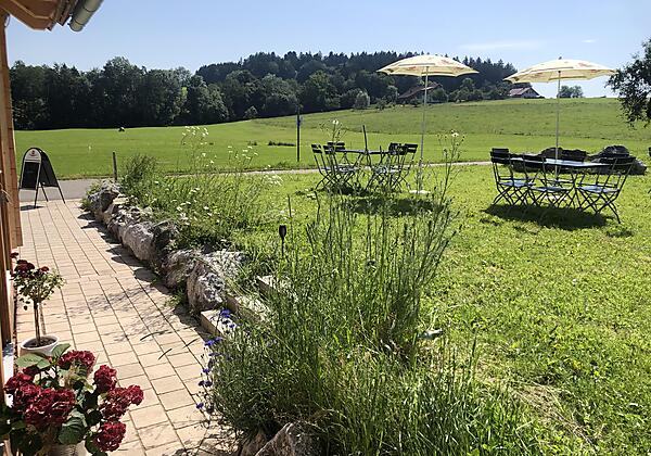 Hofladen mit Panoramaterrasse