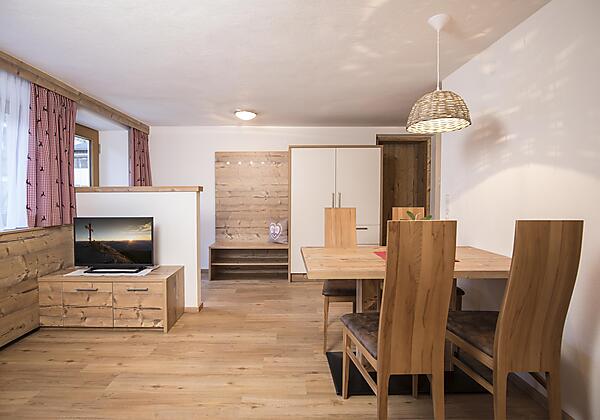 Hochmuthhof-Fewo1Essbereich