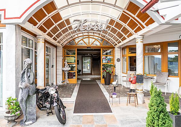 Hoteleingang - Hotel Alexanderhof