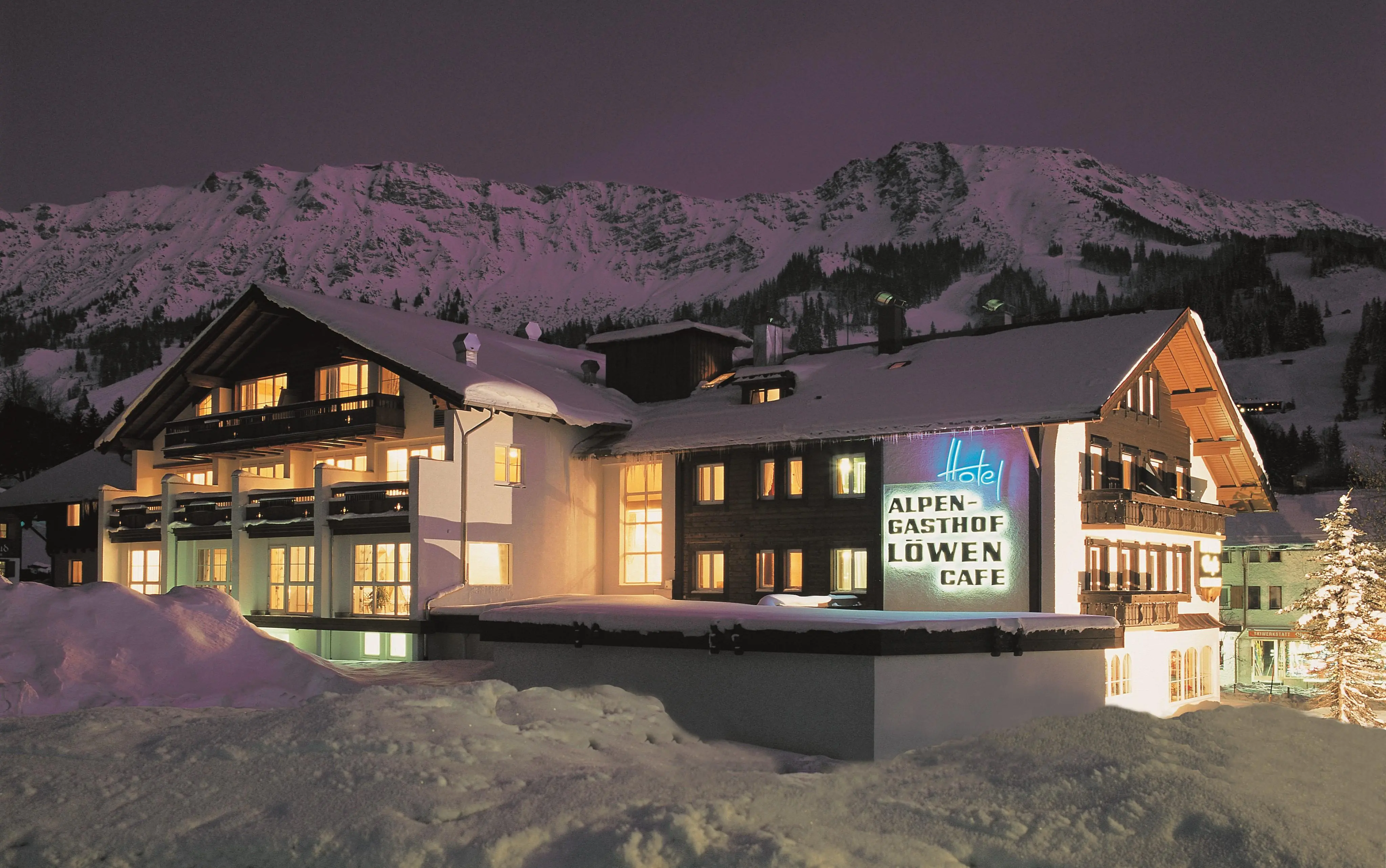 Haus bei Nacht