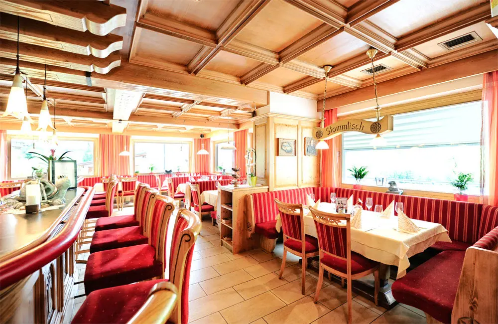 Das Restaurant im Hotel Alpenhof in St. Leonhard