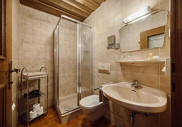 Badezimmer/Dusche/WC