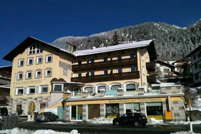 1915_Hotel am Reschensee_SH