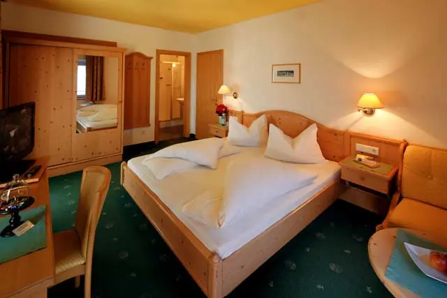 Zimmer im Hotel am Reschensee