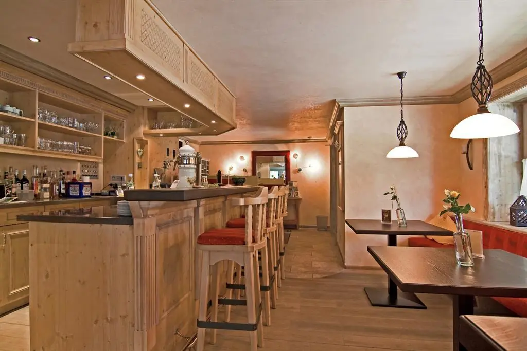 Bar-Lounge (2)