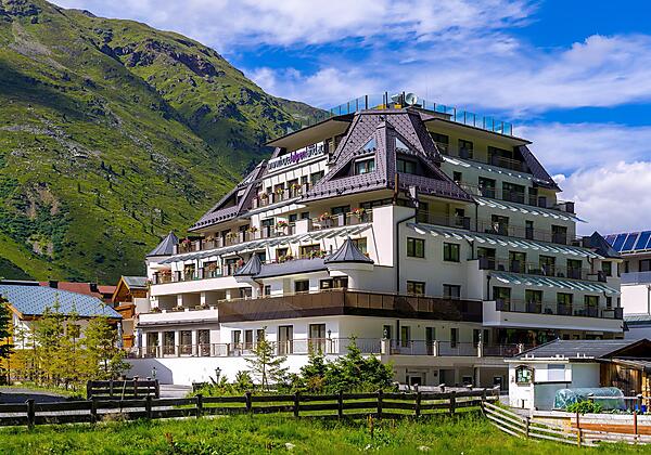 Außenansicht Sommer