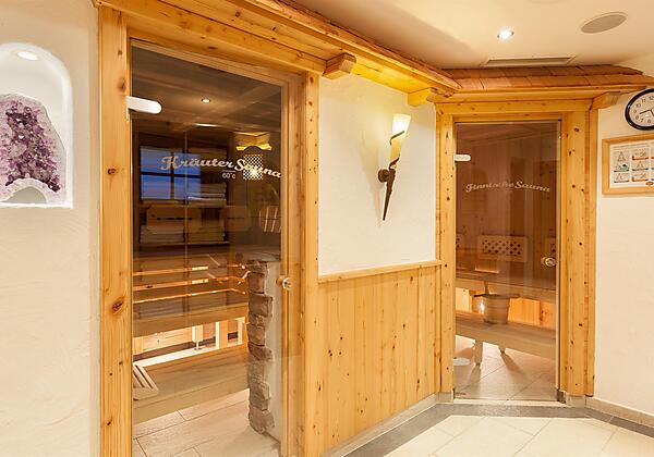 Kräuter- und finnische Sauna