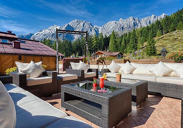Hochkönig Lounge auf der Panoramaterrasse