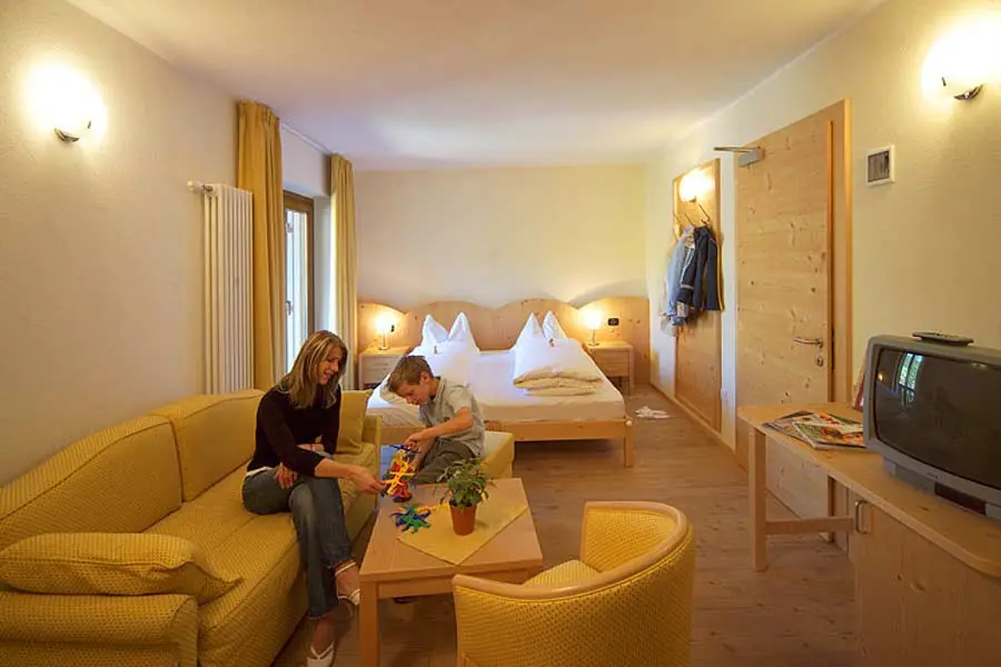 Zimmer im Hotel Dolomiten in Welsberg