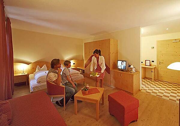 10084_Hotel Dolomiten_AG