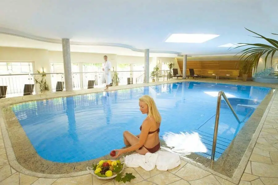 Hallenbad im Hotel Eller in Sulden
