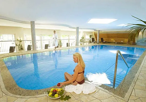 Hallenbad im Hotel Eller in Sulden