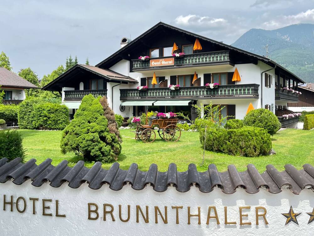 Hotel Garni Brunnthaler Frontansicht