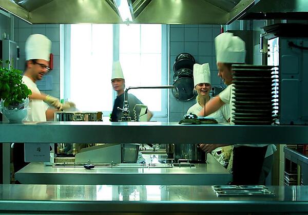 Goldener Fisch Küche