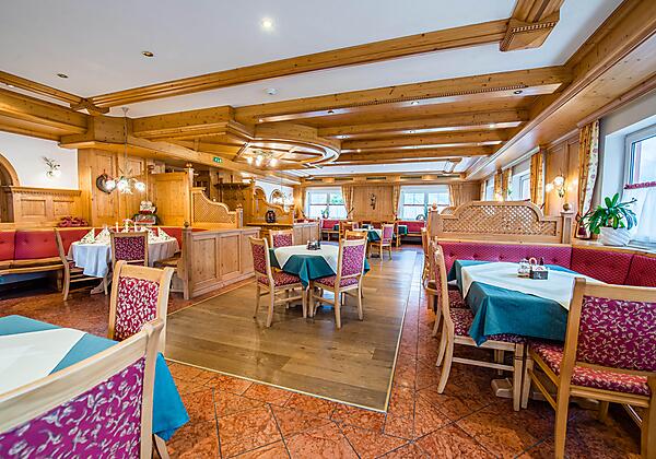 Brunner_DSC_7014-HDR-min