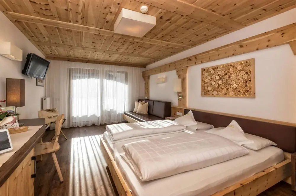 Das Doppelzimmer 'Sella Tradition' im Hotel Interski