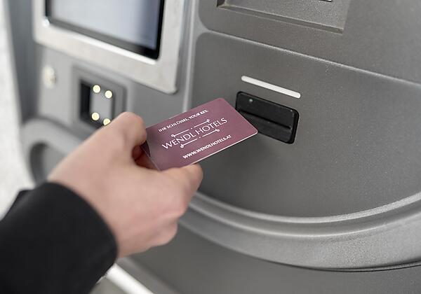HOTELjunior Check-in Kiosk