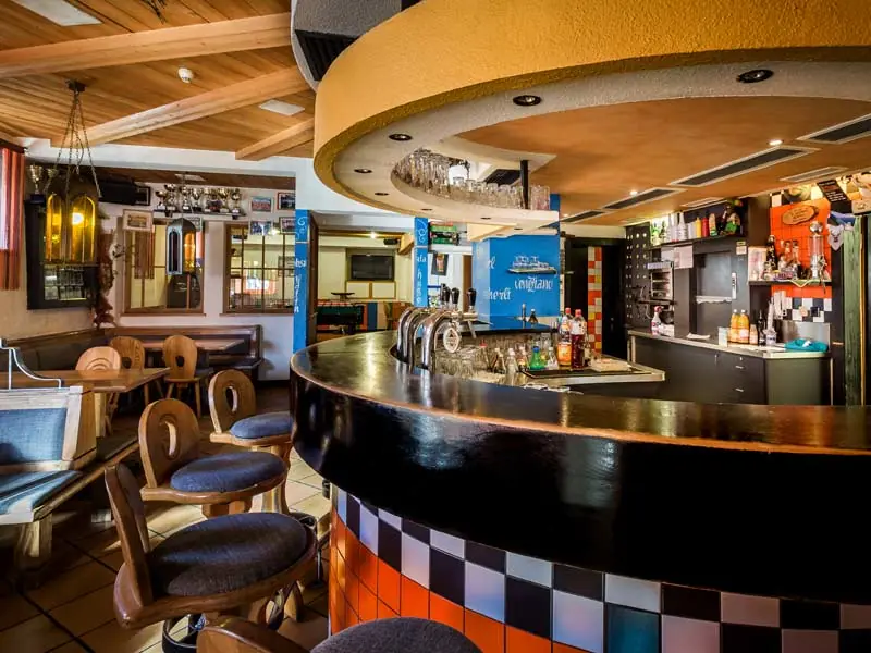 Bar im Hotel Lamm in St. Valentin