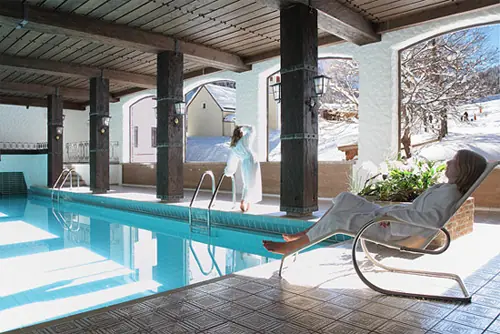 Das Hallenbad im Hotel Madrisa in Gargellen