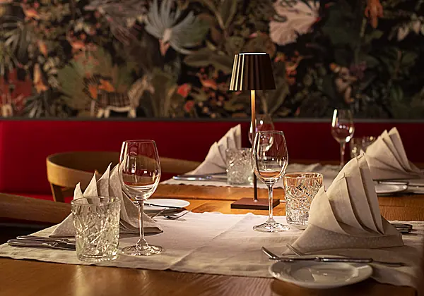 mo.wi Restaurant