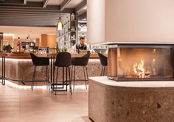 Nesslerhof-TheLivingBar-7-web(1)