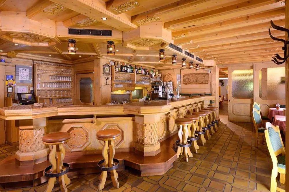 Die Hotelbar im Hotel Neue Post