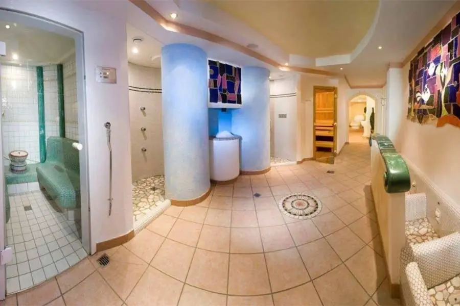 Der Wellnessbereich im Hotel Persura in Ischgl