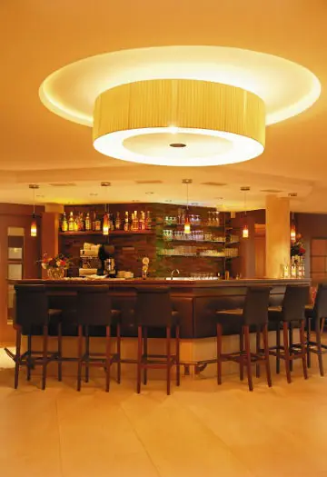 Die Hotelbar im Hotel Plunger in Kastelruth