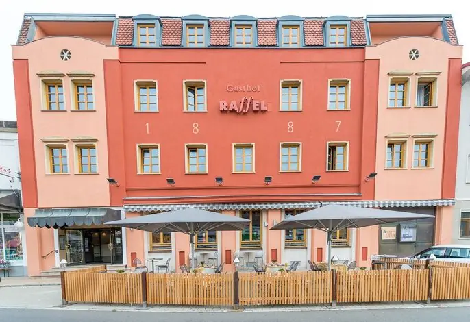 Hotel Raffel