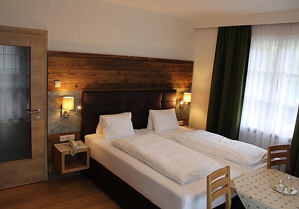 Doppelzimmer 7,17,27