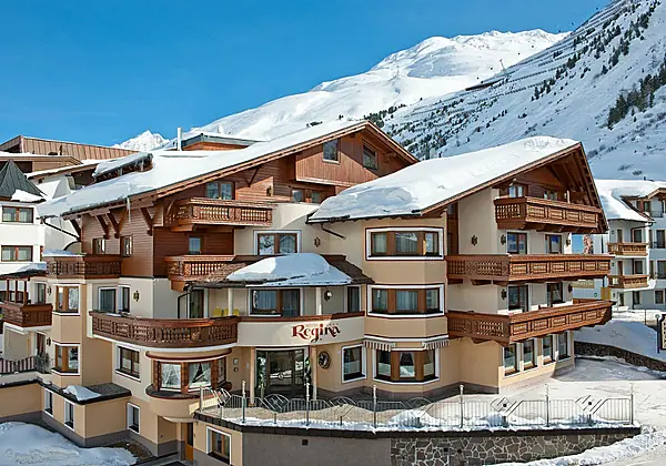 Aussenansicht vom Hotel Regina in Obergurgl-Hochgurgl im Winter