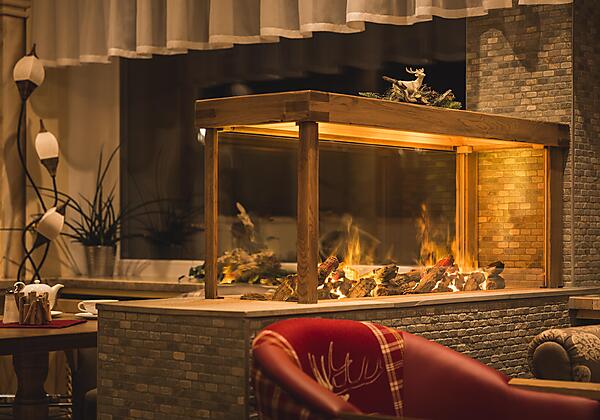 Hotel Schönegg Seefeld Kaminfeuer