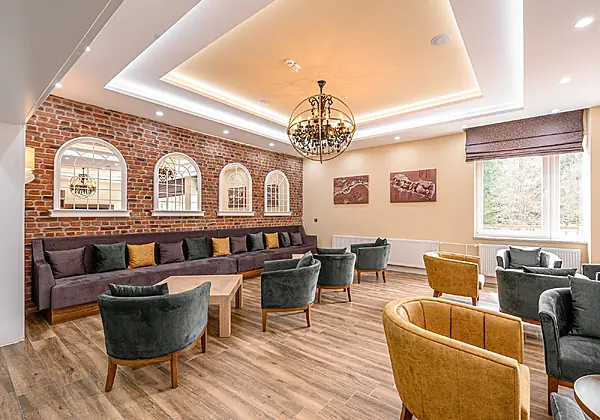 Restaurant Lounge