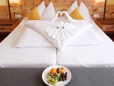 Doppelbett im Hotel Erlebniswelt Stocker in Schladming-Rohrmoos