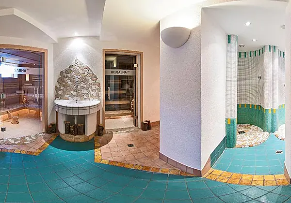 Der Wellnessbereich im Hotel Toni