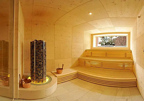 Eine Sauna im Hotel Touring