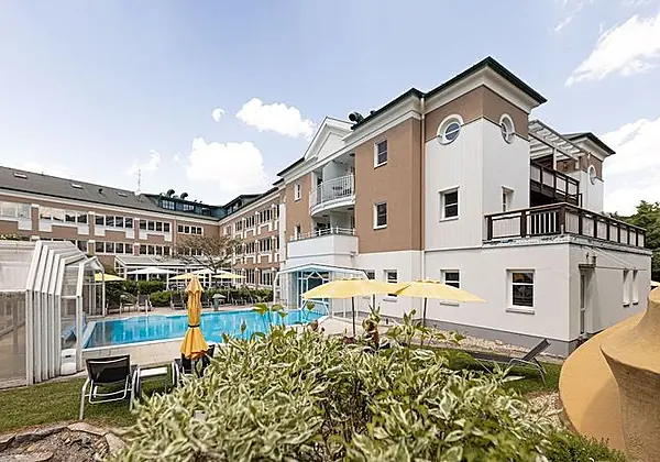 Hotel TraumVogel