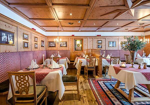 3982_Hotel Vierjahreszeiten _AG