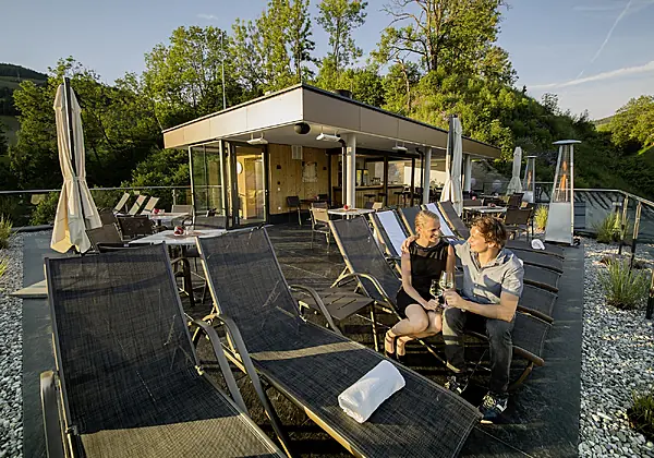 Skybar 7. Stock